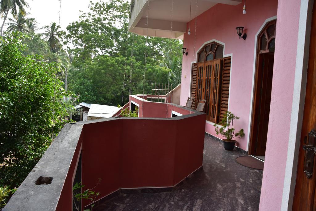 K Holiday Tissamaharama Exterior photo